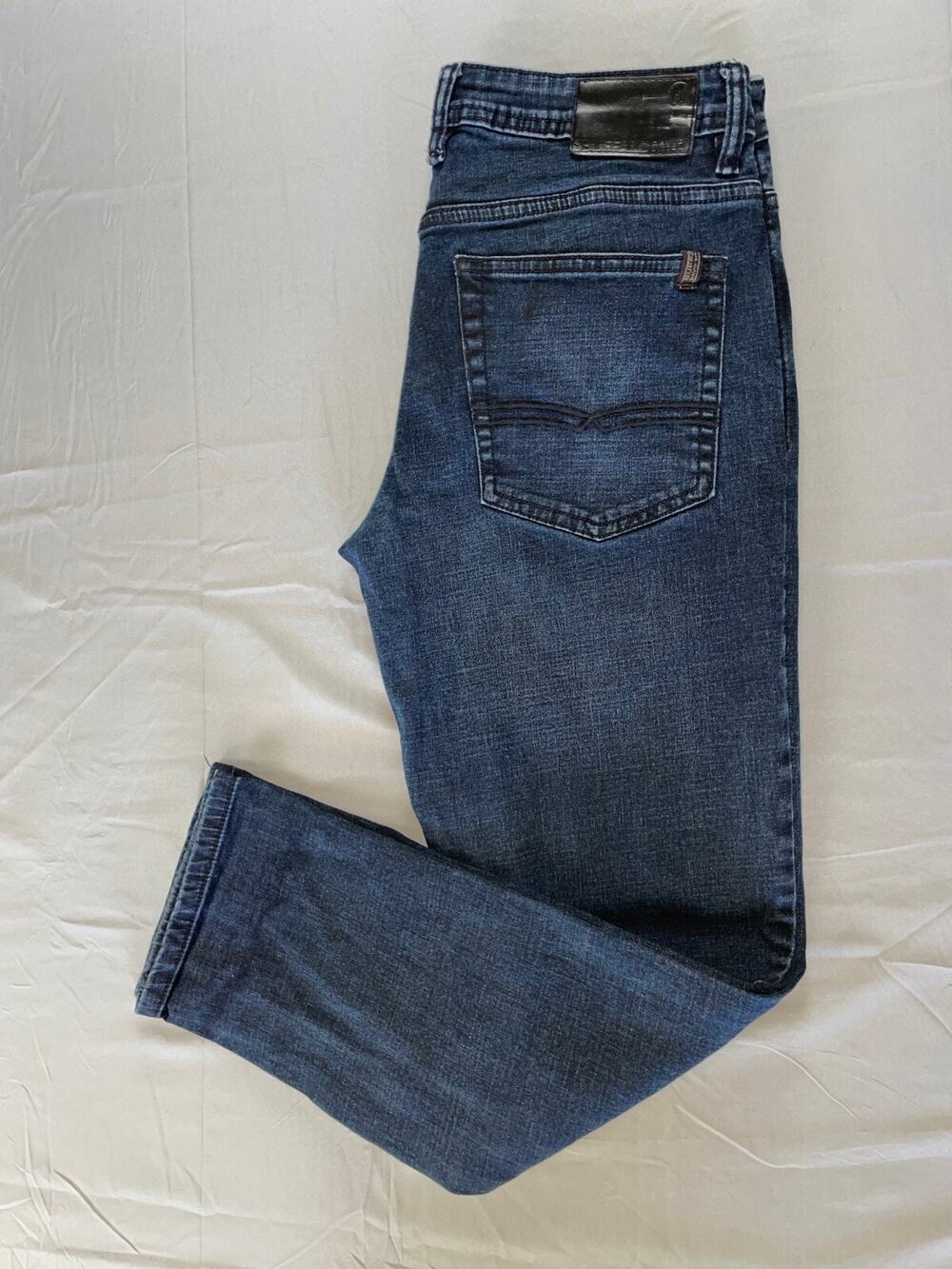 Buffalo by David Bitton Jackson-X Straight Stretch Denim Jeans. Men's 32X30, GUC
